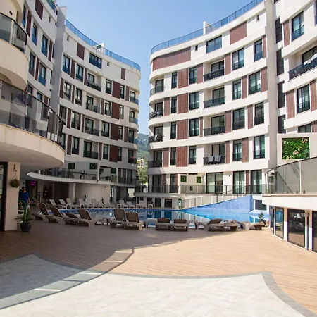 Апартаменты Hotel Apart *